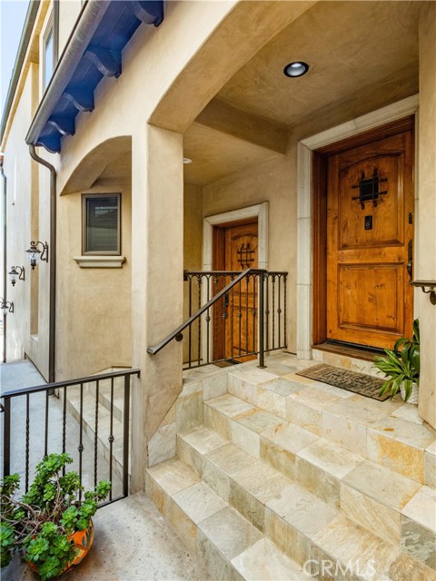 320 24th Place, Manhattan Beach, California 90266, 3 Bedrooms Bedrooms, ,3 BathroomsBathrooms,Residential,Sold,24th,SB21215481