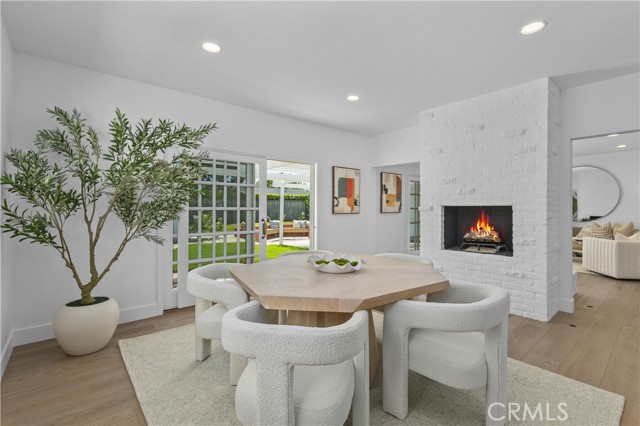 2045 Commodore Road, Newport Beach CA: https://media.crmls.org/medias/98306e59-4316-43a9-9c57-c03ad0e53a60.jpg