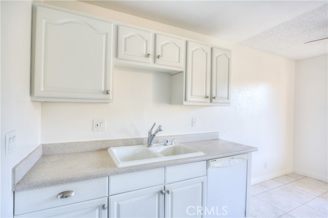 Detail Gallery Image 11 of 32 For 1264 S Diamond Bar, Diamond Bar,  CA 91765 - 3 Beds | 1/1 Baths