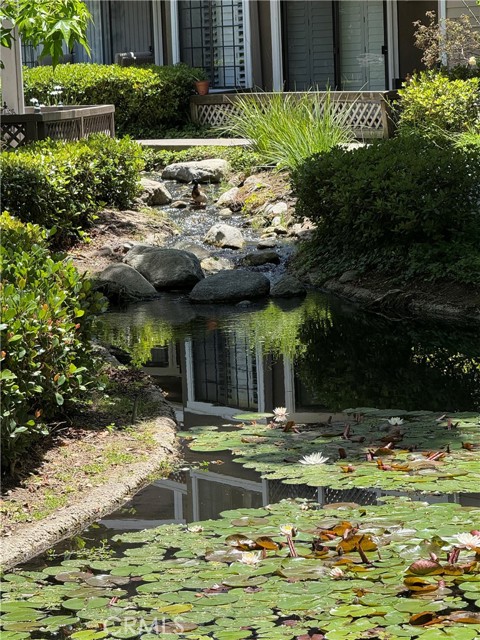 Detail Gallery Image 19 of 27 For 700 E Lake Dr #89,  Orange,  CA 92866 - 2 Beds | 1 Baths
