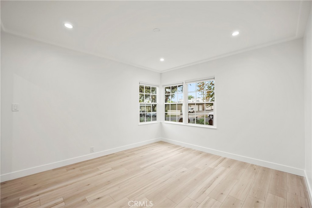 620 E Elmwood AvenueBurbank image #12