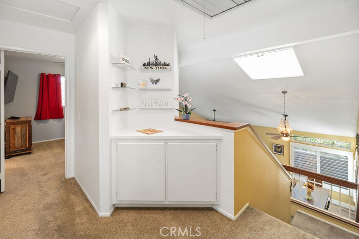 https://media.crmls.org/medias/98323047-b821-4646-b928-4b582096dcbc.jpg?preset=X-Large
