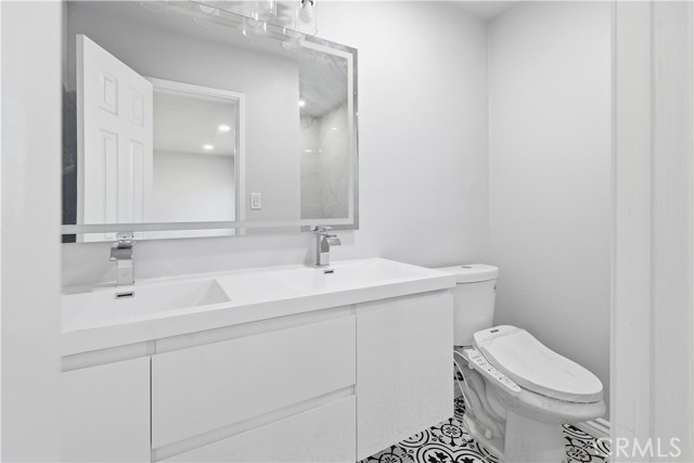 Detail Gallery Image 9 of 16 For 5191 Bridgewood, La Palma,  CA 90623 - 4 Beds | 3 Baths