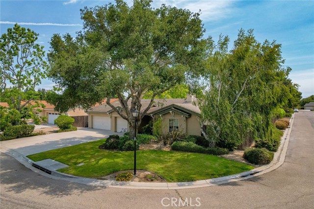 895 Vintage Way, Los Alamos CA: https://media.crmls.org/medias/9832c99c-ad55-48a4-831c-f2160808f1d6.jpg
