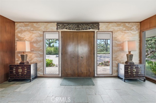 Image 11 of 66 For 100 Saddleback