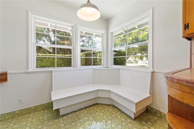 Image 14 of 38 For 883 Leadora Avenue