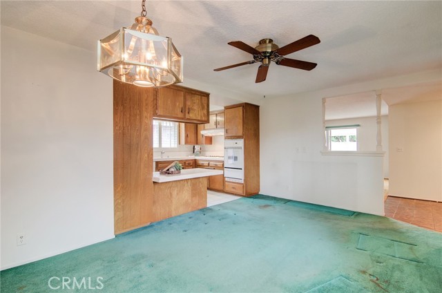 1924 W Secrest Way, Santa Ana CA: https://media.crmls.org/medias/98341f72-9d44-4185-9fd9-b1ee672e7ad0.jpg
