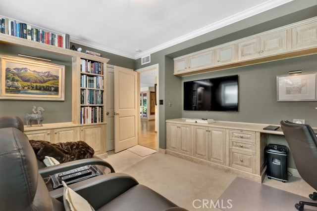 Detail Gallery Image 37 of 67 For 16700 Bosque Dr, Encino,  CA 91436 - 3 Beds | 2/1 Baths