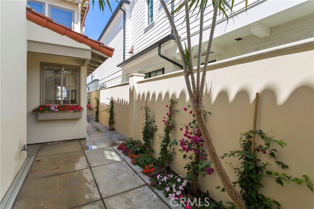 Detail Gallery Image 9 of 59 For 500 via Lido Nord, Newport Beach,  CA 92663 - 5 Beds | 4 Baths