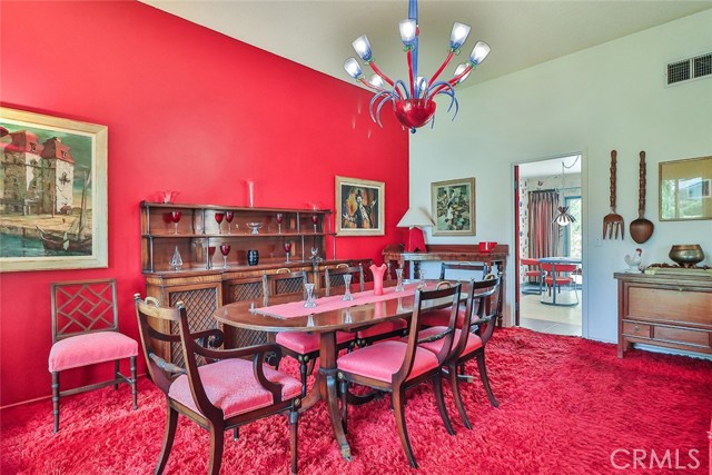 17313 Citronia Street, Northridge CA: https://media.crmls.org/medias/983591bd-af3b-4bcb-accc-122647ca8558.jpg