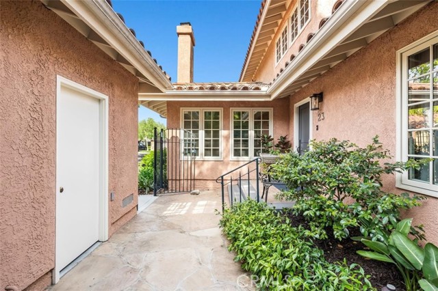 23 Malaga Place West, Manhattan Beach, California 90266, 3 Bedrooms Bedrooms, ,2 BathroomsBathrooms,Residential,Sold,Malaga Place West,SB22245643