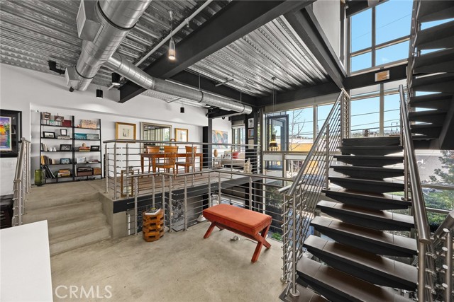 Detail Gallery Image 9 of 31 For 3240 Casitas Ave, Los Angeles,  CA 90039 - 3 Beds | 3/1 Baths