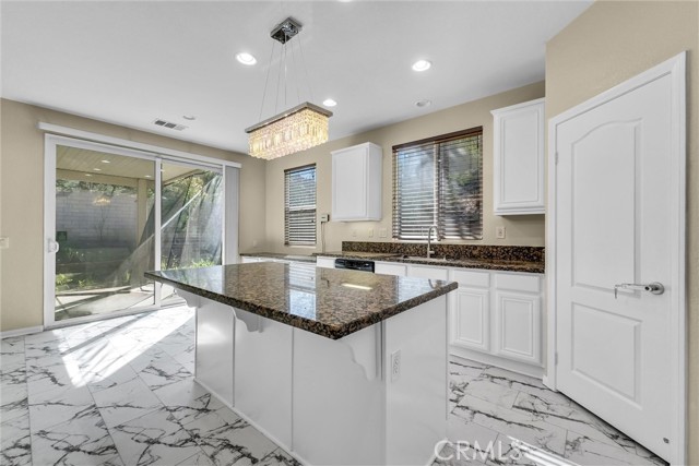 Detail Gallery Image 5 of 28 For 29878 Salmon, Menifee,  CA 92584 - 4 Beds | 3/1 Baths