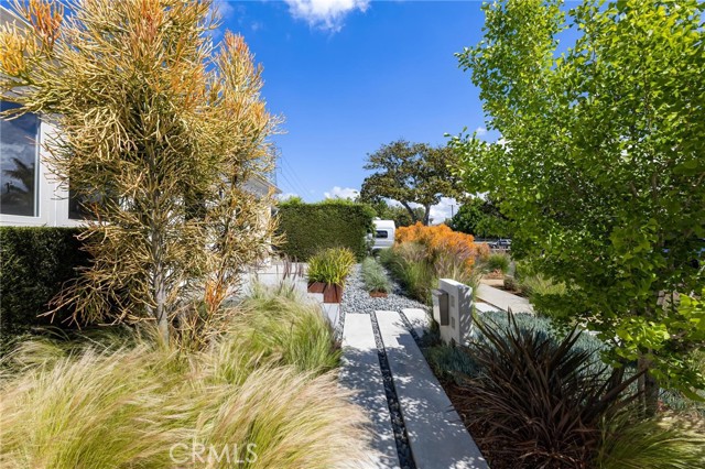 Detail Gallery Image 7 of 47 For 3219 Gibson Pl, Redondo Beach,  CA 90278 - 3 Beds | 2 Baths