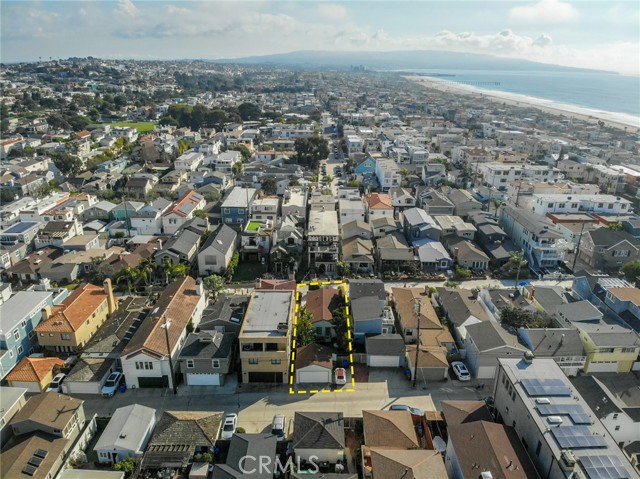 341 4th Street, Manhattan Beach, California 90266, 2 Bedrooms Bedrooms, ,1 BathroomBathrooms,Residential,Sold,4th,SB22011102