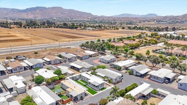 26871 Alessandro, Moreno Valley CA: https://media.crmls.org/medias/9837af76-37ec-4c8e-9e22-bbcf09142774.jpg