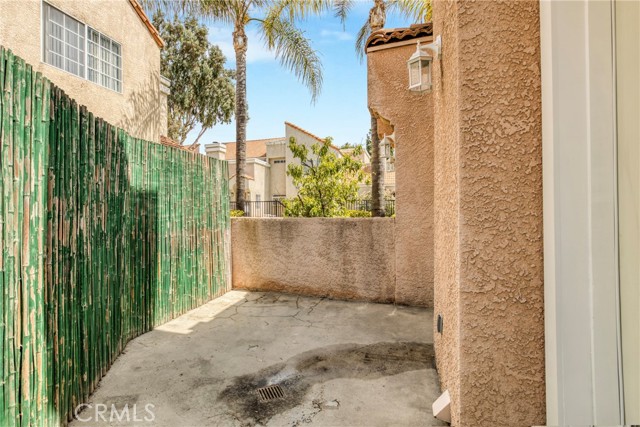 14383 Nordhoff Street, Panorama City CA: https://media.crmls.org/medias/983800fd-1048-4da9-86a1-31bc80a39241.jpg
