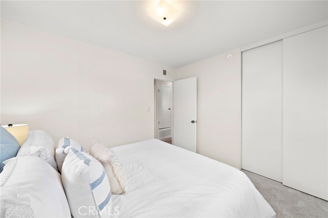 Detail Gallery Image 21 of 33 For 8191 Taylor Dr, Huntington Beach,  CA 92646 - 4 Beds | 2 Baths