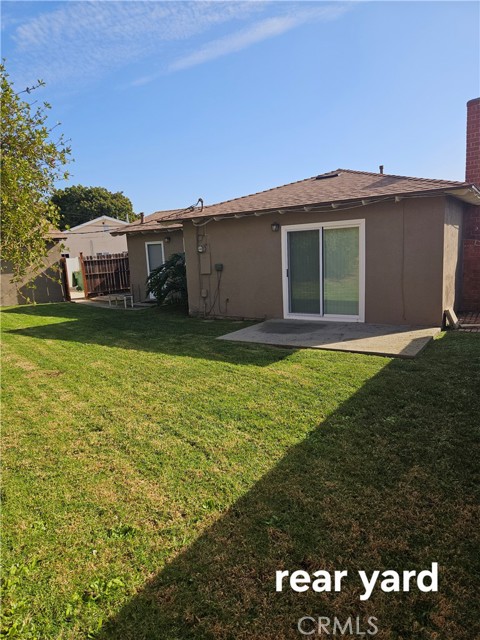 Detail Gallery Image 3 of 33 For 24201 Ambassador, Harbor City,  CA 90710 - 3 Beds | 2 Baths