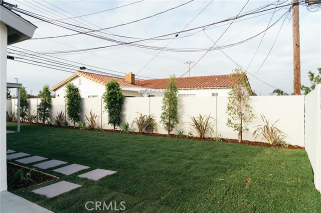 16502 Potter Circle, Huntington Beach CA: https://media.crmls.org/medias/98388a5e-81f8-4002-b815-dc9394934acf.jpg