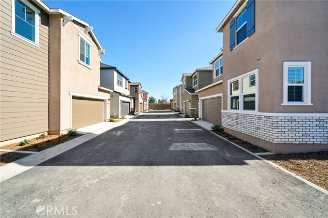 40411 Via Cava, Temecula CA: https://media.crmls.org/medias/9838dac8-96a1-4804-8405-11db7b51f9fa.jpg