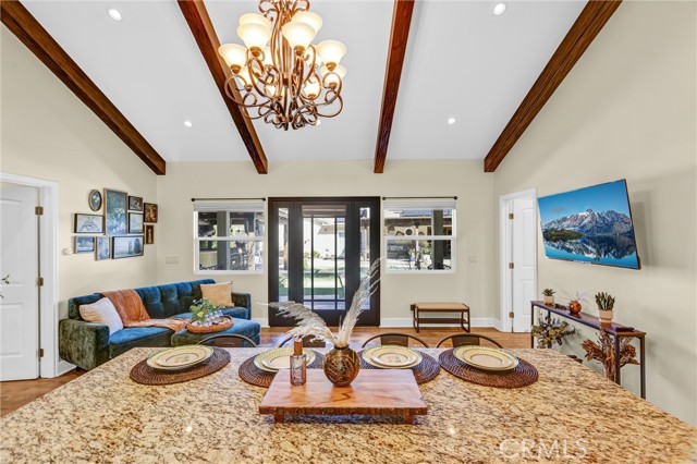 Detail Gallery Image 16 of 17 For 19394 Halsted St, Northridge,  CA 91324 - 2 Beds | 2 Baths