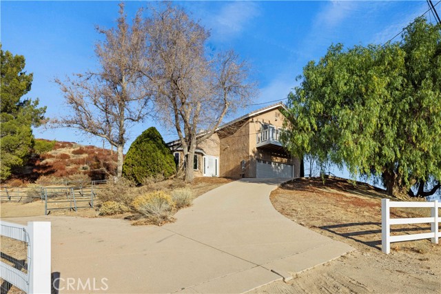 Detail Gallery Image 3 of 57 For 8511 Calva St, Leona Valley,  CA 93551 - 3 Beds | 3 Baths