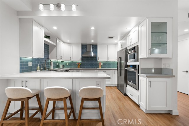 Detail Gallery Image 8 of 30 For 321 S San Vicente Bld #507,  Los Angeles,  CA 90048 - 2 Beds | 2 Baths