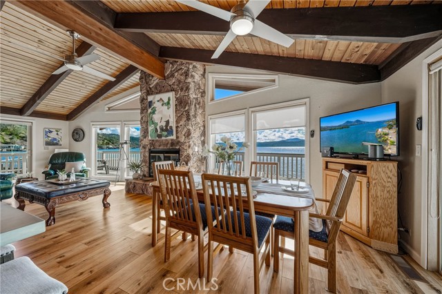 Detail Gallery Image 14 of 61 For 10165 Lakeshore, Clearlake,  CA 95422 - 4 Beds | 3 Baths