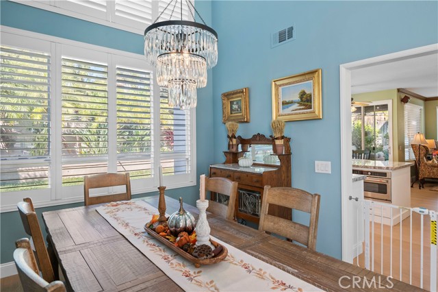 Image 10 of 47 For 26101 Calle Cresta