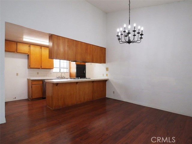 Detail Gallery Image 8 of 20 For 3815 W 190th St, Torrance,  CA 90504 - 3 Beds | 2 Baths