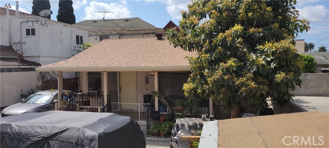 2006 W 12th Street, Los Angeles CA: https://media.crmls.org/medias/983df57d-d5d8-4d31-87b5-7f21c689e530.jpg