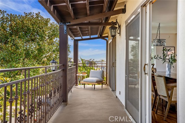 Detail Gallery Image 18 of 52 For 7836 W 81st, Playa Del Rey,  CA 90293 - 4 Beds | 2/1 Baths