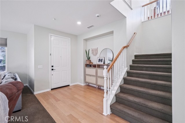 Detail Gallery Image 5 of 75 For 29301 Henderson Ln, Highland,  CA 92346 - 4 Beds | 2/1 Baths
