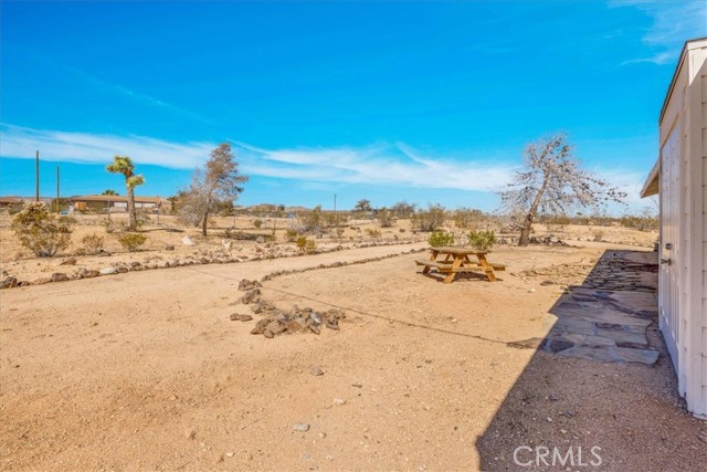 Detail Gallery Image 31 of 55 For 130 Delgada Ave, Yucca Valley,  CA 92284 - 3 Beds | 2 Baths