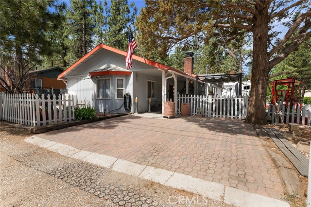 Detail Gallery Image 24 of 28 For 2074 5th Ln, Big Bear City,  CA 92314 - 3 Beds | 2 Baths