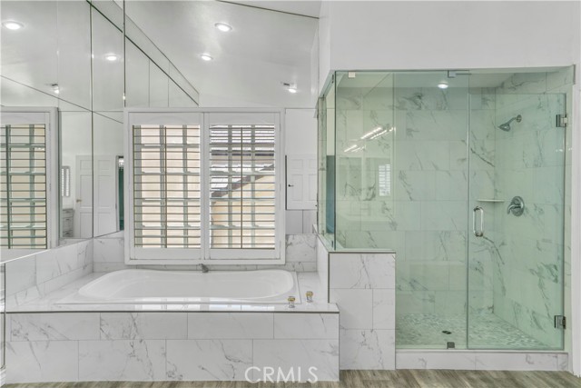 9455 Brandon Court, Northridge CA: https://media.crmls.org/medias/9840b641-5abc-4baf-a820-6b8233ef3187.jpg