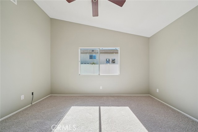 Detail Gallery Image 15 of 38 For 32255 Corte Illora, Temecula,  CA 92592 - 3 Beds | 2 Baths