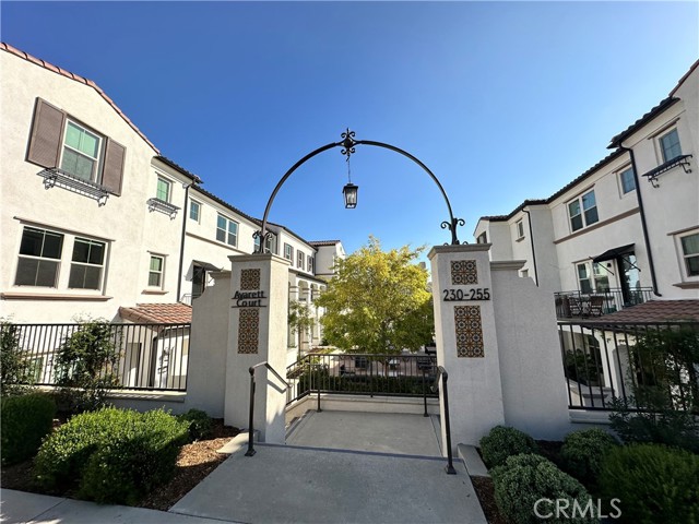 249 Averett CT