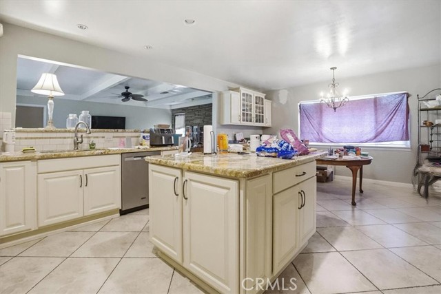 Detail Gallery Image 8 of 46 For 11441 Hillcrest, Loma Linda,  CA 92354 - 3 Beds | 2 Baths