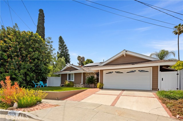 Detail Gallery Image 1 of 29 For 25251 Barque Way, Dana Point,  CA 92629 - 3 Beds | 2 Baths