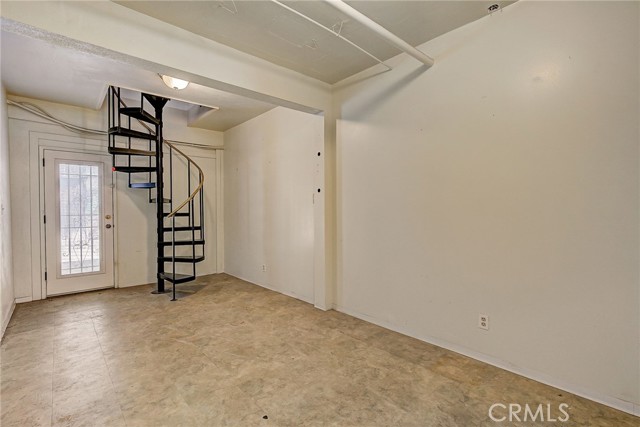 See Virtual Staging-Previous Photo