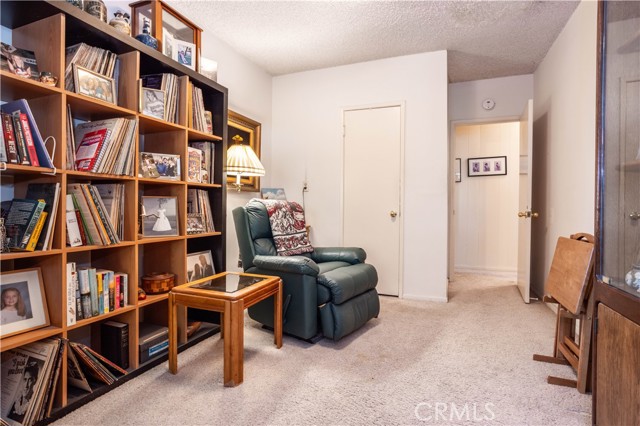 10514 Aldea Avenue, Granada Hills CA: https://media.crmls.org/medias/984334c3-ed9c-4d47-80c3-debcfdd60fe1.jpg
