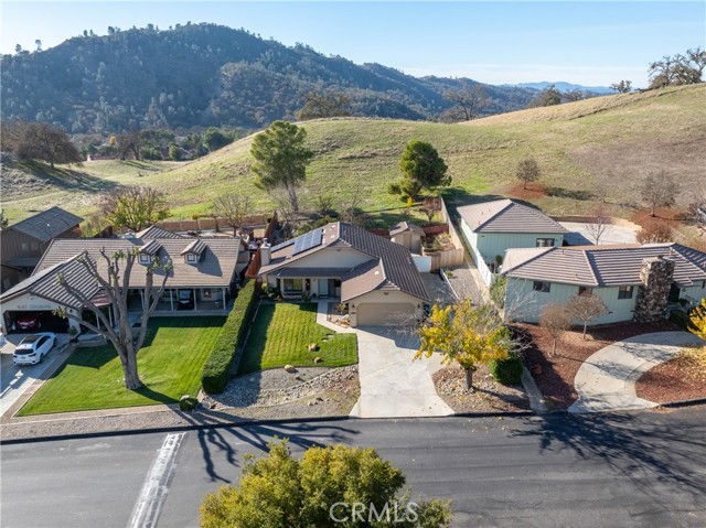 Detail Gallery Image 2 of 42 For 4739 Meadow Lark Ln, Paso Robles,  CA 93446 - 3 Beds | 2 Baths