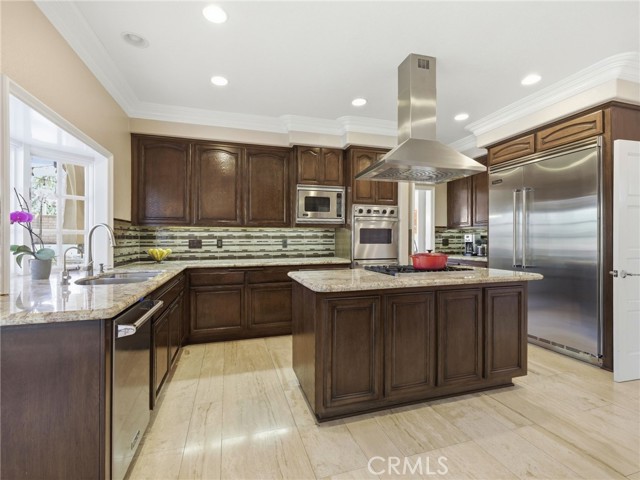 Detail Gallery Image 15 of 45 For 11030 Willowbrae, Chatsworth,  CA 91311 - 4 Beds | 4 Baths