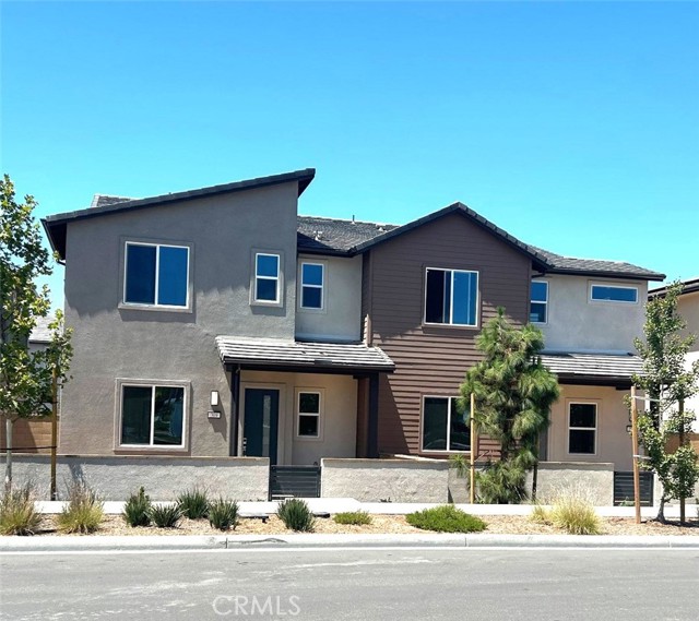 309 Loon, Irvine CA: https://media.crmls.org/medias/98446339-a08d-4b97-9e90-b92672979f8c.jpg