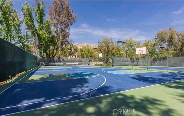 Detail Gallery Image 24 of 26 For 10075 Desert Mallow, Moreno Valley,  CA 92557 - 5 Beds | 3 Baths