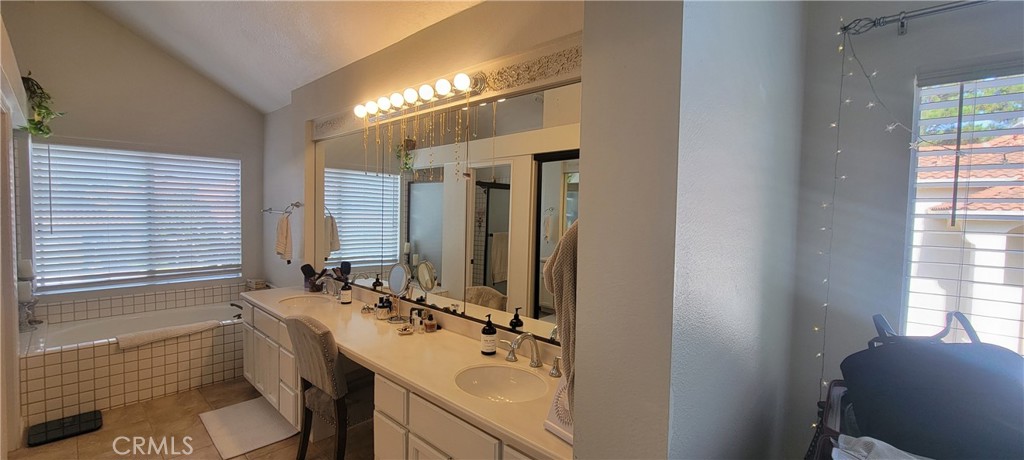 MLS #IV25253124 image #17