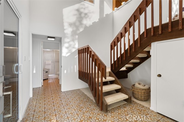 Detail Gallery Image 8 of 59 For 3740 Barbara, San Pedro,  CA 90731 - 2 Beds | 2/1 Baths