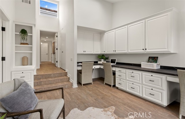 16201 Santa Barbara Lane, Huntington Beach CA: https://media.crmls.org/medias/9844d277-e74e-49b0-9b09-22e28711daa2.jpg